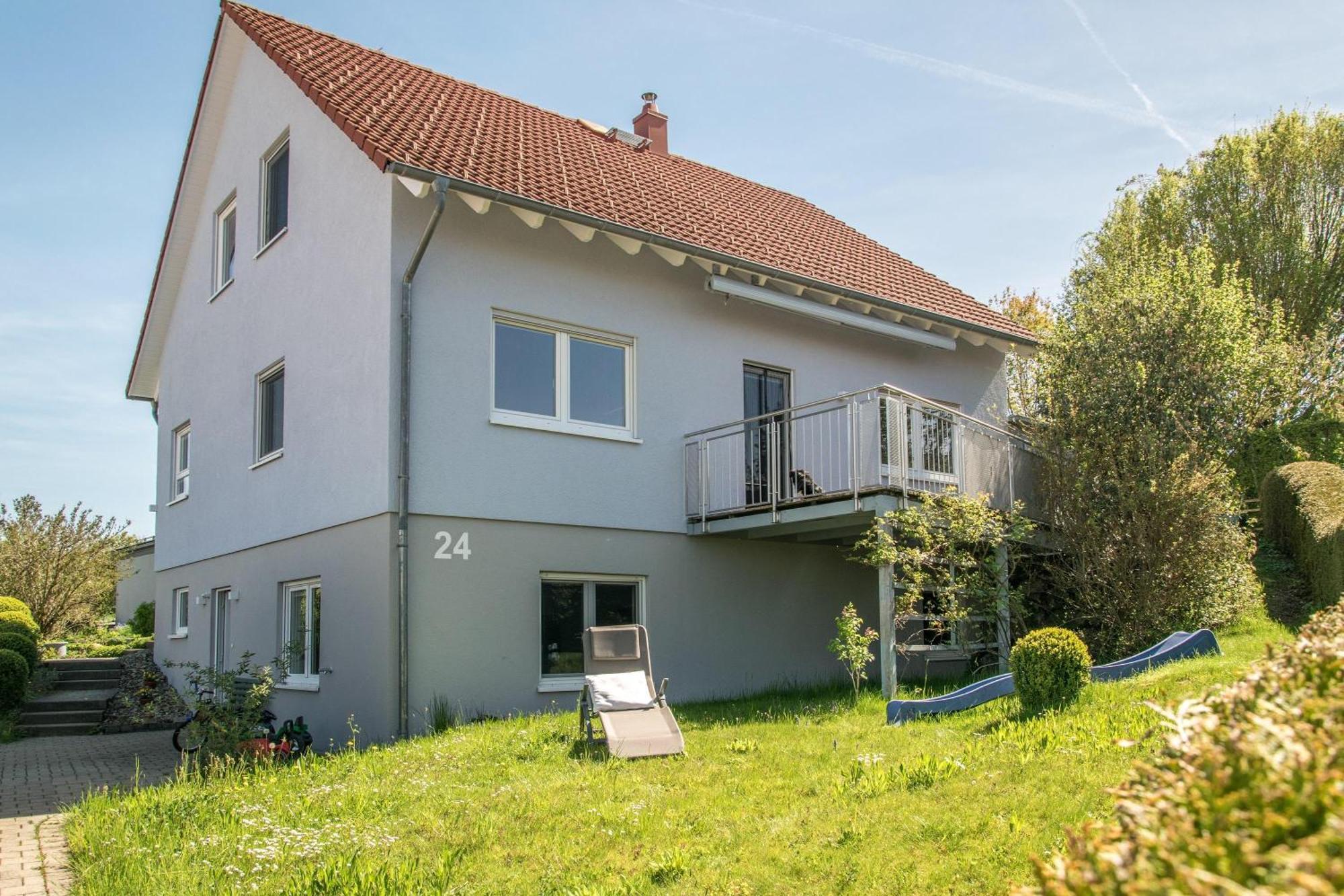 Ferienwohnung "Urlaub Bei Lina" Hergatz Экстерьер фото